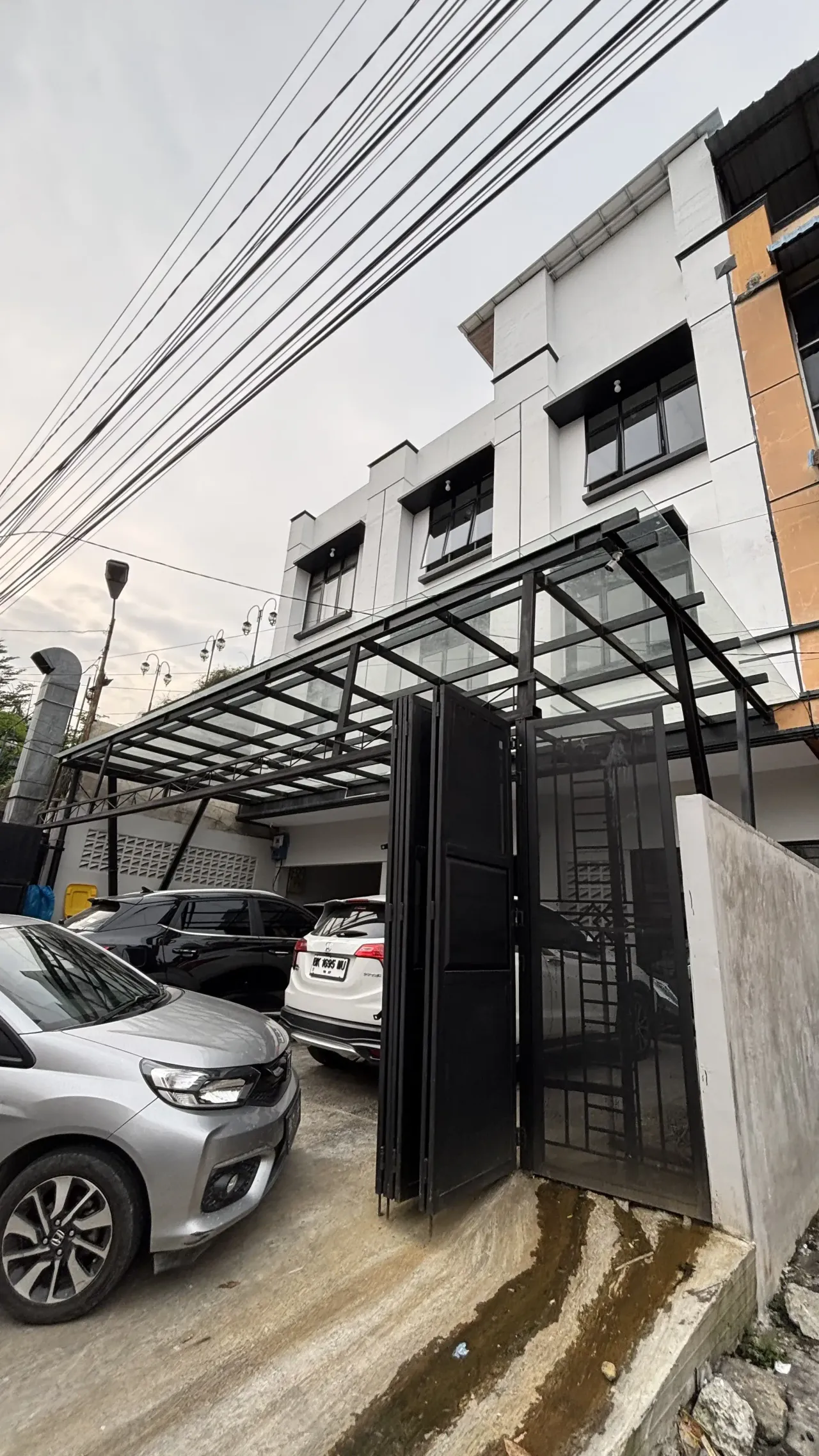 M Residence Standard