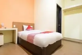 996 Hotel Transit Type 1