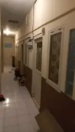 Logama kos tengah kota dan pinggir jalan. Type 1