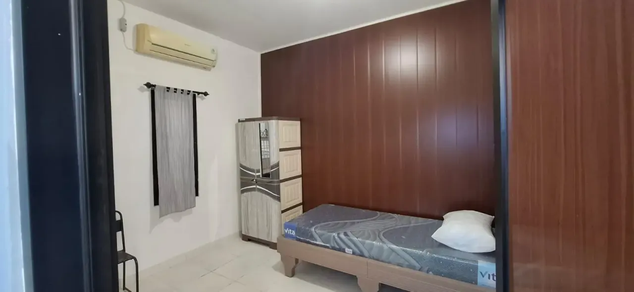 Natasya kost Standar 1