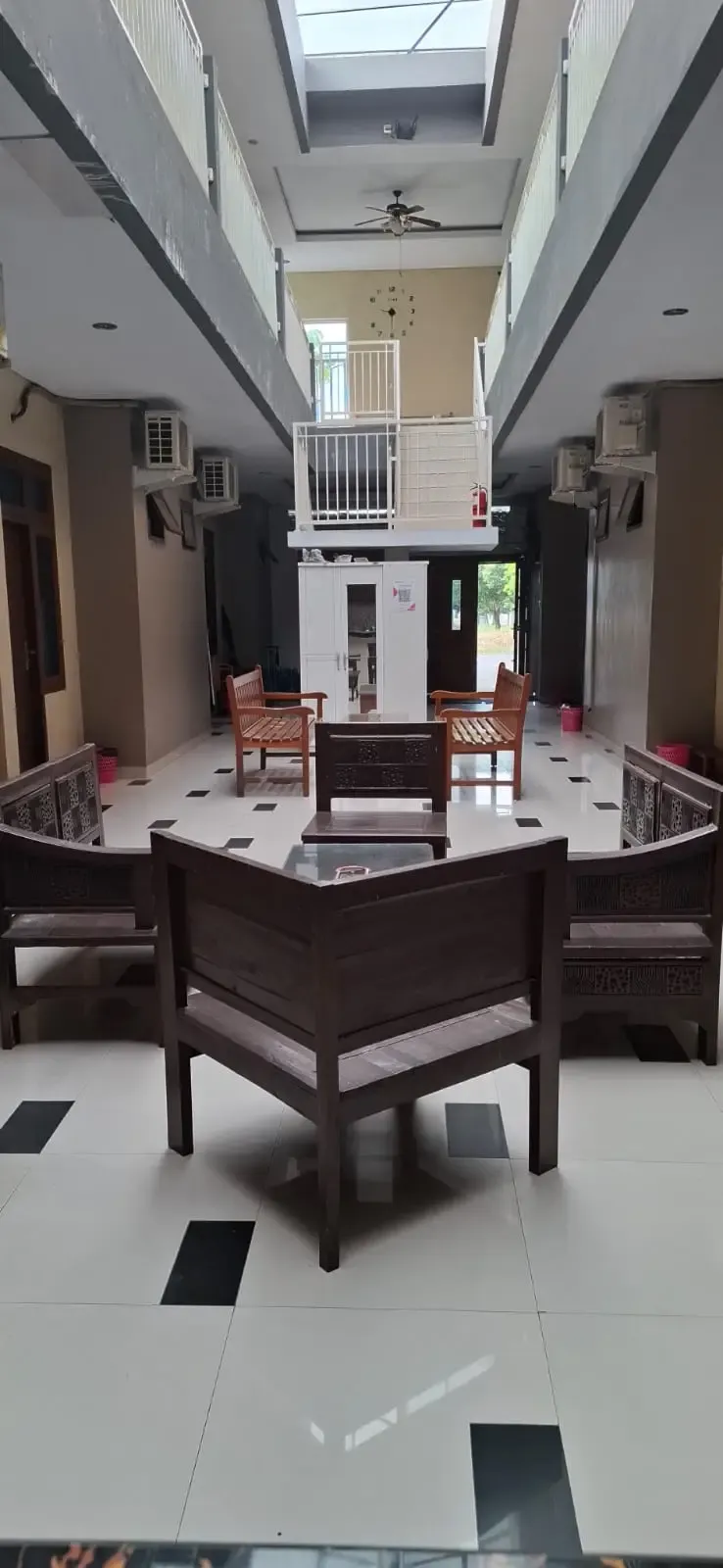 Wisma Cemara Syari'ah & kost eksklusif Lantai bawah