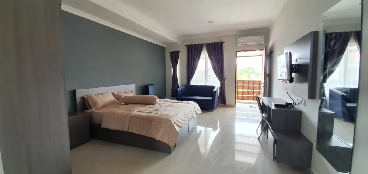 RoomaKelly  Iksora