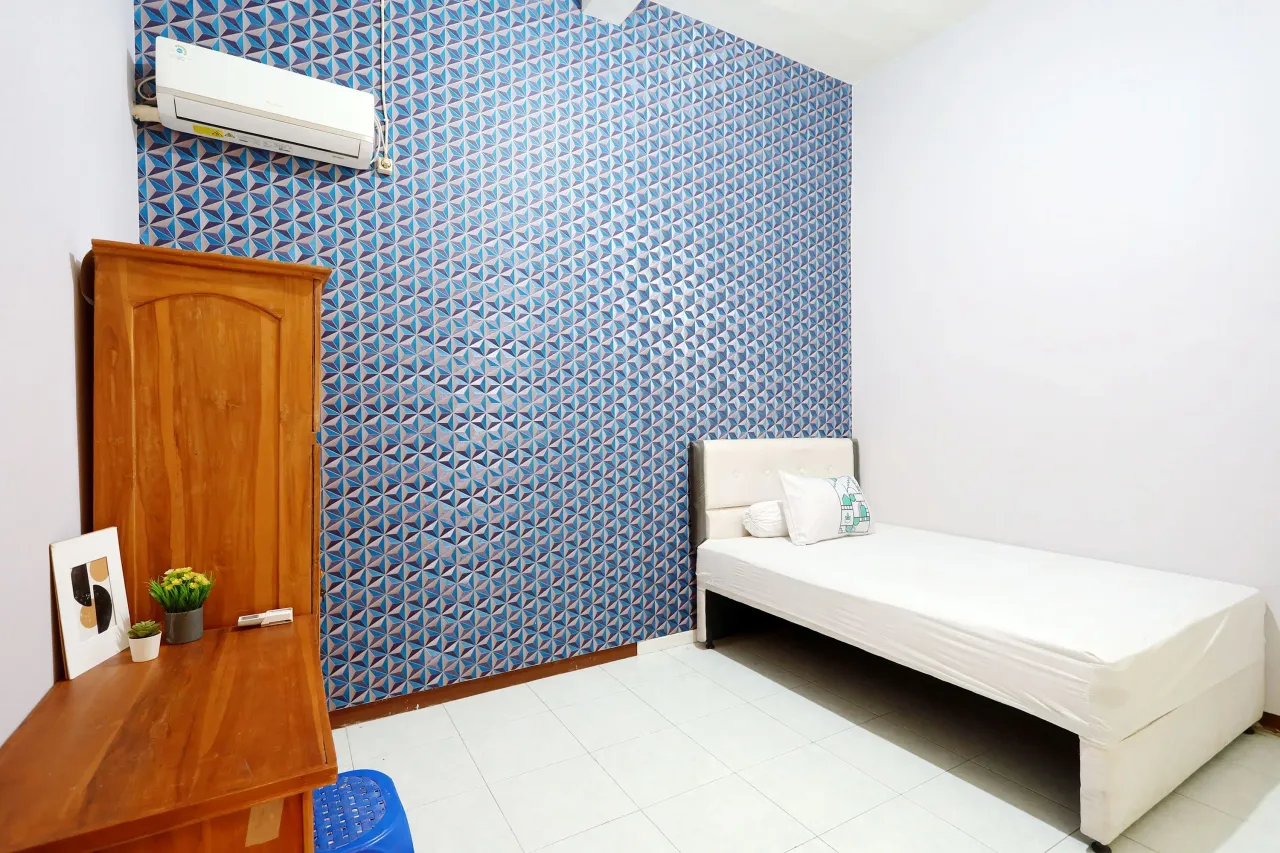 Lady Residence Ploso Surabaya Compact Double