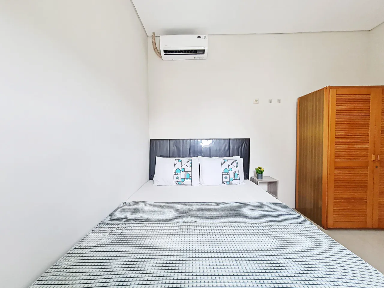 Darmo Residence Sukomanunggal Surabaya Regular Queen