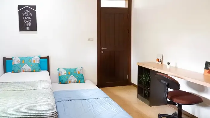 Blessing Kost Citraland Surabaya Superior Twin