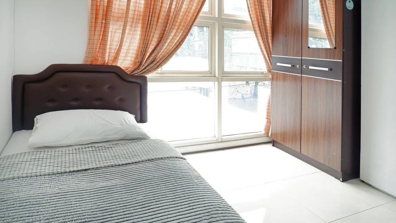 Aurora House Wiyung Surabaya Compact Single B
