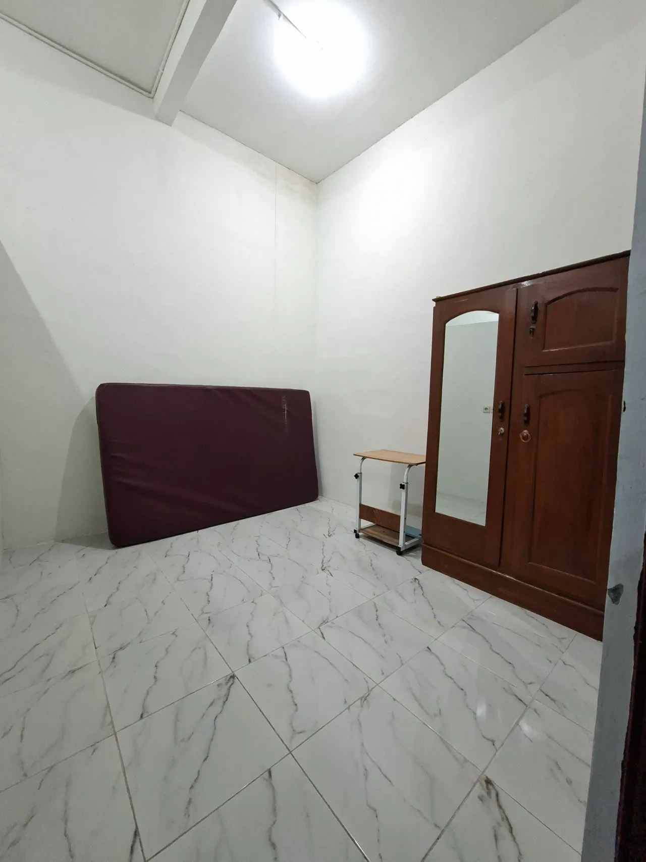 Kos Fisabilillah KM Dalam (Non AC)
