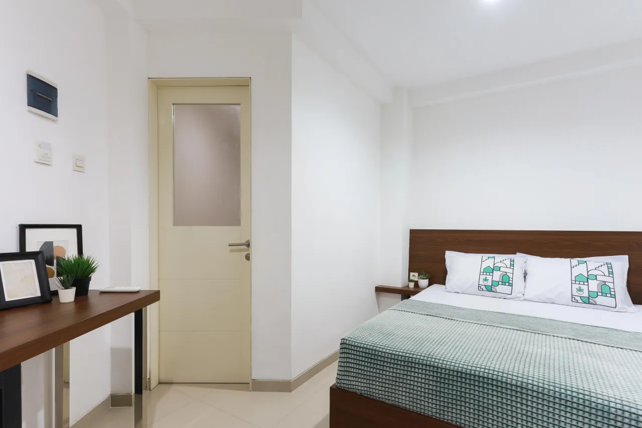 Taman House Tenggilis Mejoyo Surabaya Superior Queen