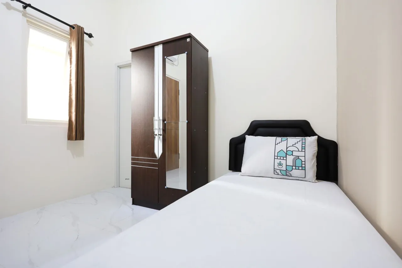 Fidi II Kost Wonokromo Surabaya Compact Single A