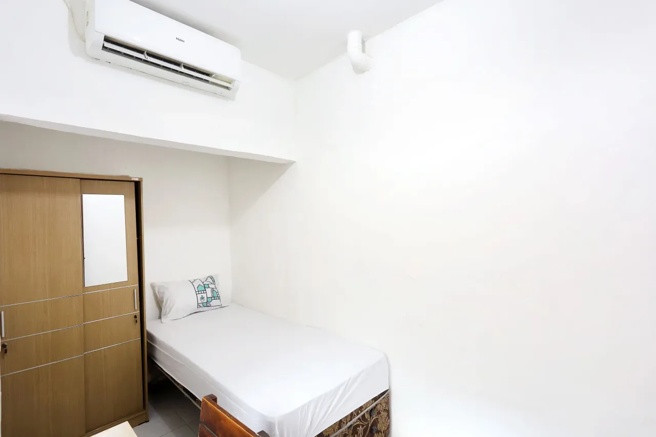 Araya Tahap 2 Kost Medokan Semampir Surabaya Pocket Single B