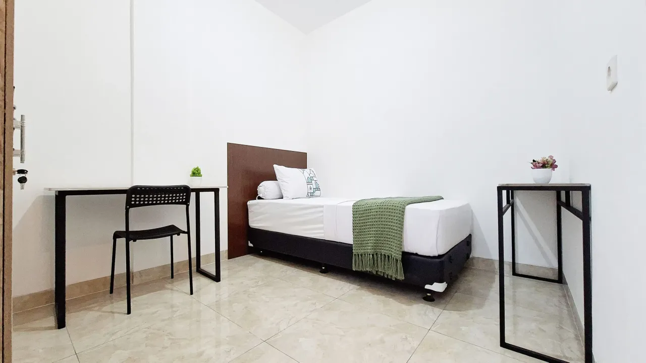 Uma Kost Bagya Cilodong Depok Regular Single I