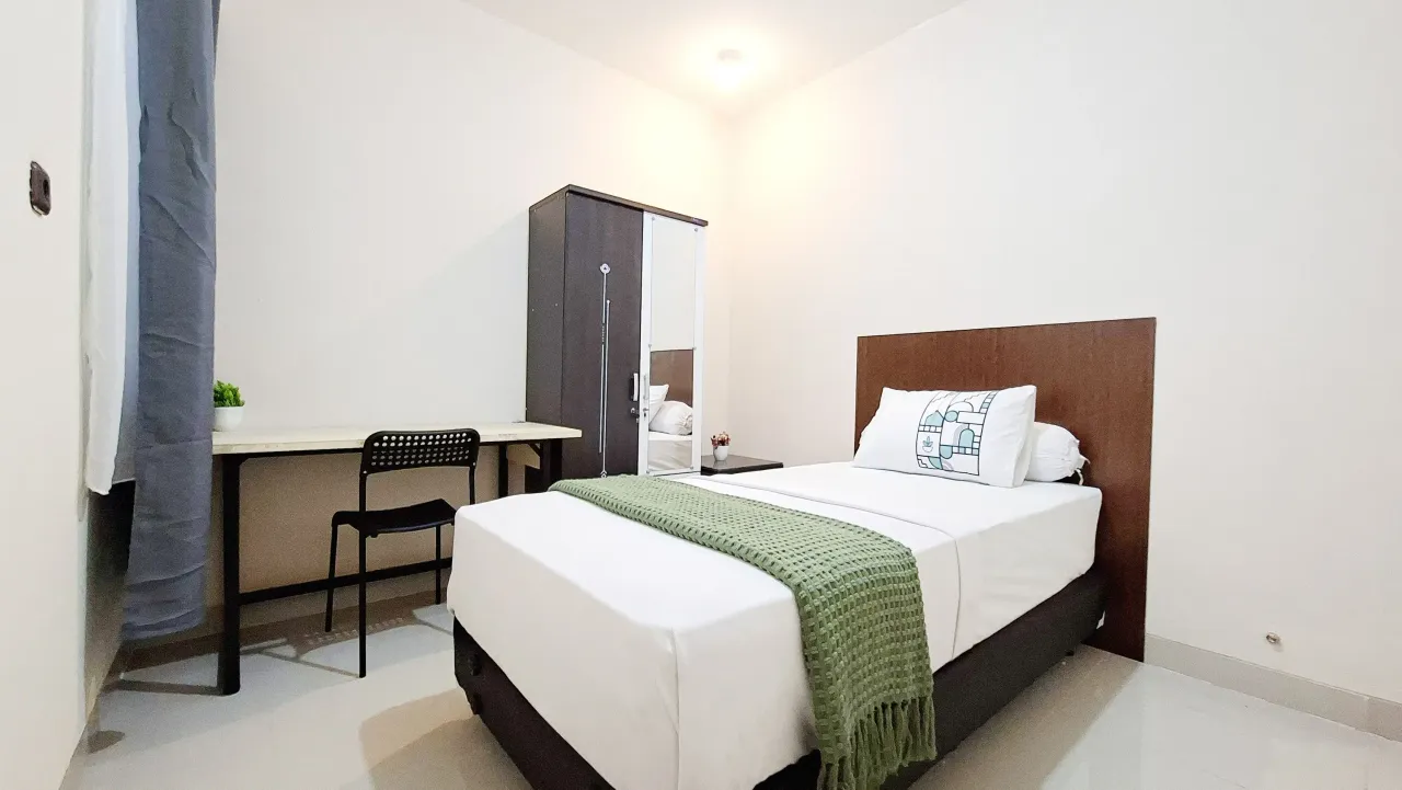 Uma Kost Bagya Cilodong Depok Regular Single C
