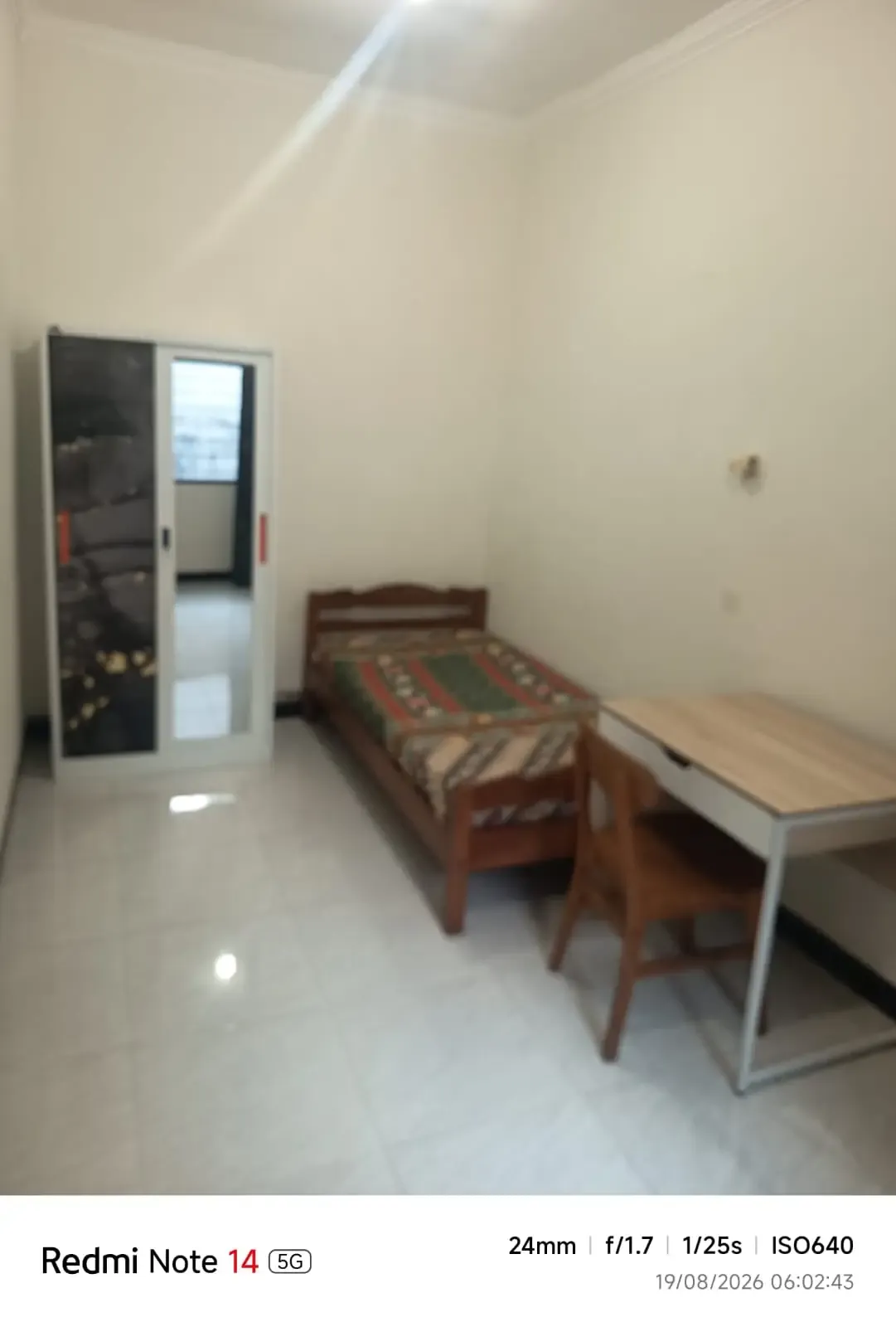 Kos MULTENG Kamar Kost